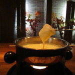 Ganzu Ya - 冬季限定４種のチーズをブレンドしたチーズフォンデュ