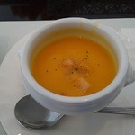 クリーズマリー - カボチャのスープ、もっと濃厚だと良かった！