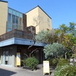 E’s cafe - 外観も凄くいい感じで何枚も撮ってしまった…