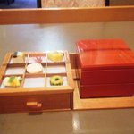 京料理 嵐亭  - 重箱弁当が登場。