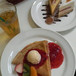 クレープ＋ケーキセット　1260円