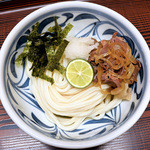 ふる里うどん  - 肉ぶっかけ冷