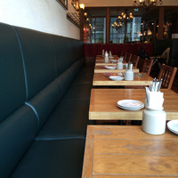 Bar Espanol LA BODEGA 大阪店 - 内観
                テラス席もあり