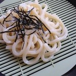 うどん喜多夢楽 - ハーフ＆ハーフ「冷」のアップ。計900円