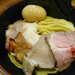 煮干しつけ麺 宮元 - 特製極濃煮干しつけ麺（麺）