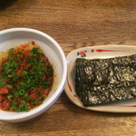 周 - チャンジャの海苔巻き