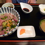 たんが食堂 空 - 【まかない海鮮丼セット　１０００円】