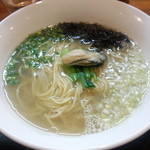 麺や 琥張玖 - ラーメンと牡蠣