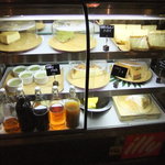 Kulu Kulu - 自家製ケーキのショーウインドウ