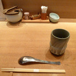 日本橋海鮮丼 つじ半 - 