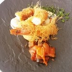 メイン ｃ：カダイフの魚介フリット