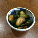 きゅうり漬物(220円)