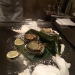 表参道うかい亭 - じっくり蒸された鮑