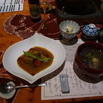 うまし宿 とト屋 - カレーソース仕立て、変わり蕎麦