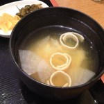 海鮮茶屋 一鮮 - お味噌汁 (大根 & 麩) アップ♪ｗ