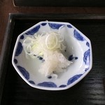 蕎遊庵 - 薬味は２種類