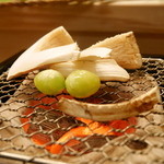 京懐石 吉泉 - 松茸と銀杏　炭焼き