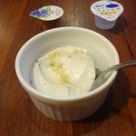 ランチメニュー「オリジナルランチプレート」（1200円）のデザート