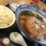 中華酒家花吹雪 - 排骨麺と半チャーハン　杏仁ドウフ付き　980円