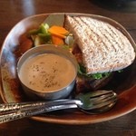 baimai - 【２度目2015．9 モーニング】スパイスコロッケサンドセット(ポタージュ＋ピクルス)