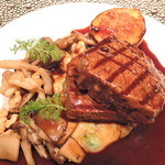 AKI NAGAO - 【2015年09月12日】ランチ（お肉）