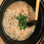 博多15ラーメン - 麺投入