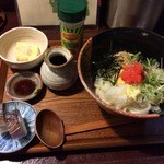 い草製麺所 - 明太子バターと大葉のぶっかけ750円&セット鯖寿し200円