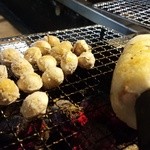 炉ばた 三光橋 - 銀杏☆☆　右は、竹輪☆