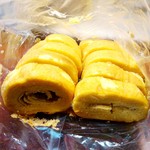 ポニー製菓 - バームクーヘン切り落とし（バナナ）：全景図 by ももち