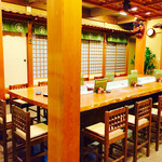 マル金そば - 沢山座れますテーブル╭(´ﾟ∀ﾟ｀)╮ﾁｮｺン