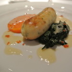 ラ・トルテュ - ホタテと甘海老のブーダン
      人参のロンデル、ブールブランソース