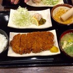 Mannen - ロース定食900円