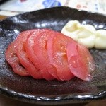 新世界もつ鍋屋 - トマトスライス