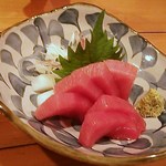 まぐろ造り、とってもぅんまいマグロです。