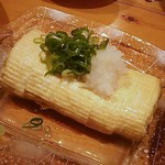 酒肴にしやま - 出汁巻き／卵の風味と出汁と焼き加減が最高。
