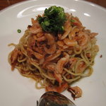 レンゲ - 桜海老とドライトマトの焼きそば