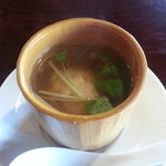 旬菜中房 和華 - 鶏団子の竹筒スープ