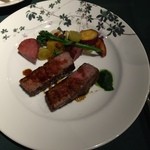 ヴィラデスト ガーデンファーム アンド ワイナリー - 信州和牛サーロインの炭火焼