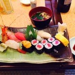 亀喜寿司 - にぎり　亀
