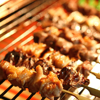 Please enjoy the rare parts of Tokushima Prefecture's famous Awaodori chicken, white liver and harami.