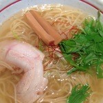 塩見家　とんとん - 塩ラーメン。