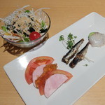 まるはダイニング - サラダと前菜（まるはコース）