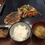 Okonomiyaki Hakoko Yanen - ハーフ&ハーフセット