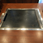 Okonomiyaki Hakoko Yanen - 2人席の鉄板