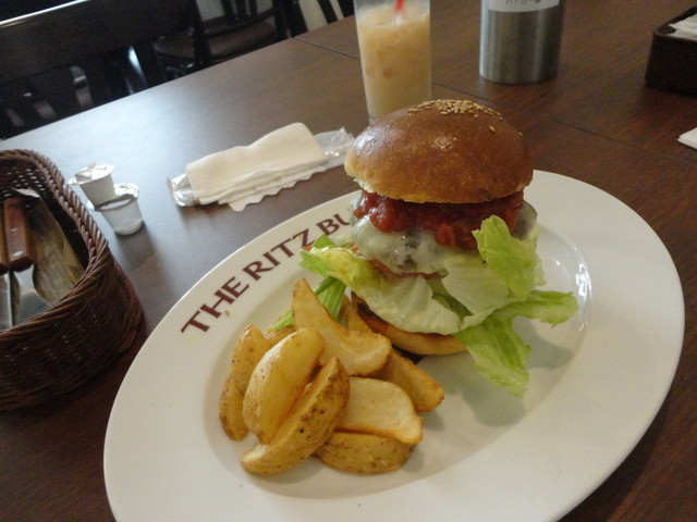 閉店 The Ritz Burger 所沢 ハンバーガー 食べログ