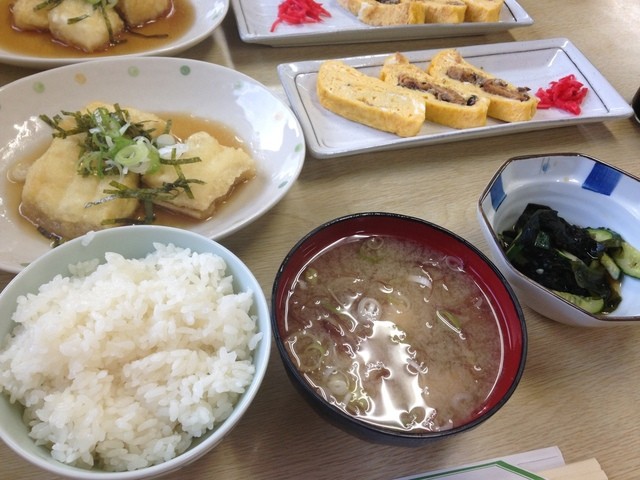 マルユー旅館 &ndash; 本八戸の歴史ある旅館で青森の味を堪能