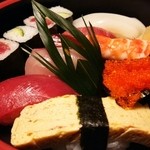 錦寿司 - 宅配寿司より間違いなく美味しいです！