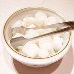 レスアルカーナ - ランチコースB 1512円 の角砂糖