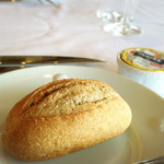 オーベルジュ ド ぷれざんす 桜井 - パン