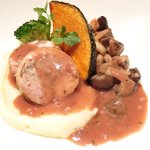 ランチコースB 1512円 の鶏のバロティーヌ